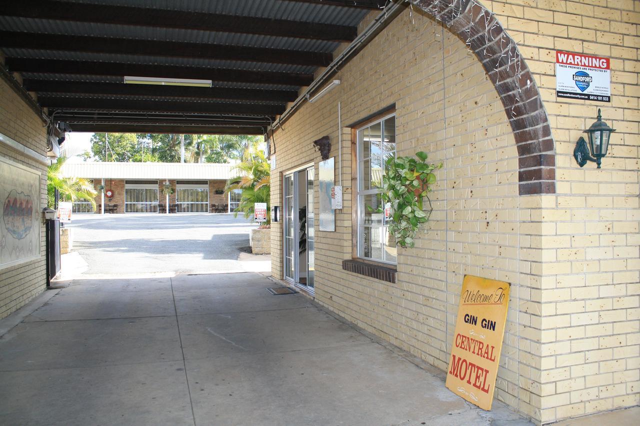 Central Motel Gin Gin エクステリア 写真