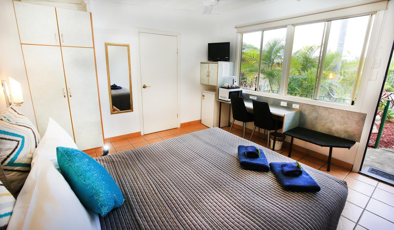 Central Motel Gin Gin エクステリア 写真